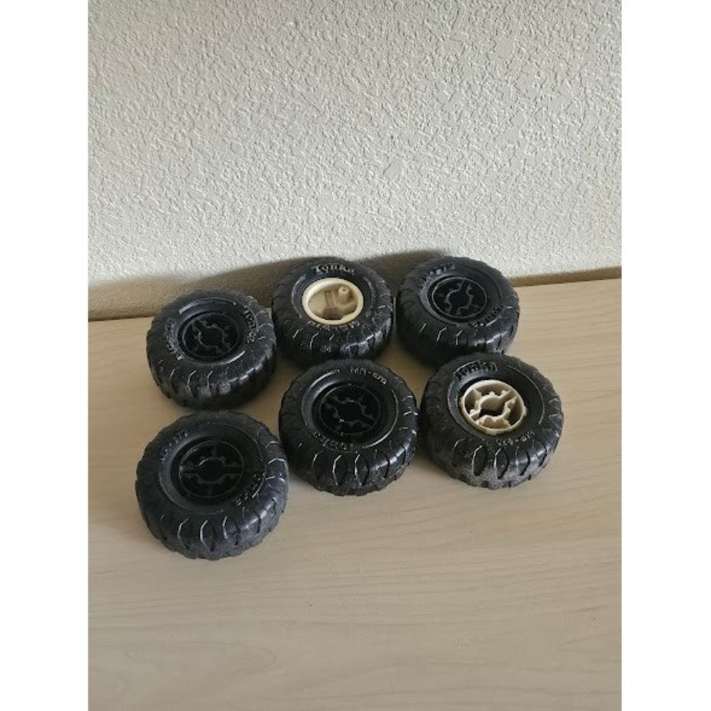Vintage Tonka MR-970 Toy Truck Replacement Wheels Lot of 6 Black Plastic Tires